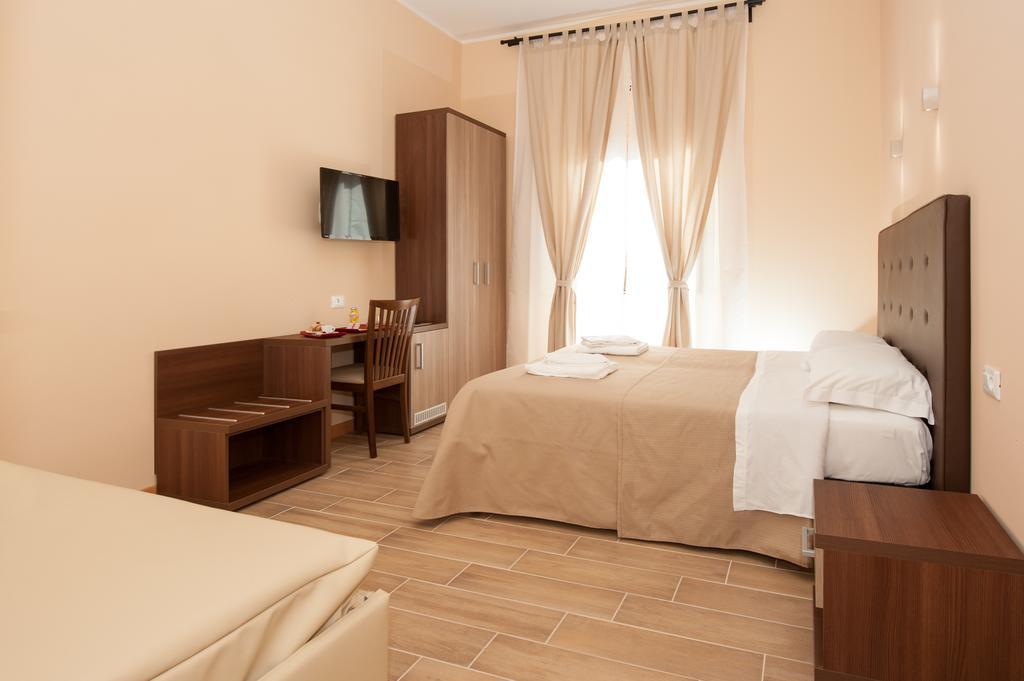 Trinity Guest House Roma Ngoại thất bức ảnh