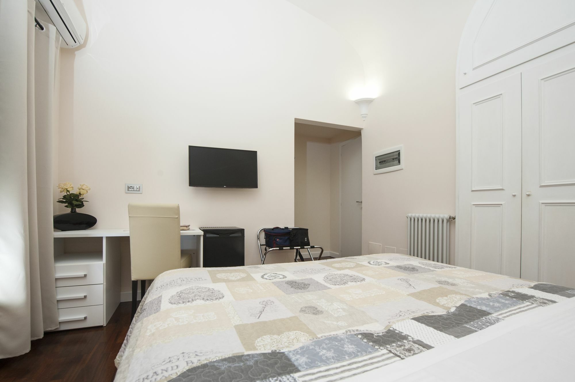 Trinity Guest House Roma Ngoại thất bức ảnh