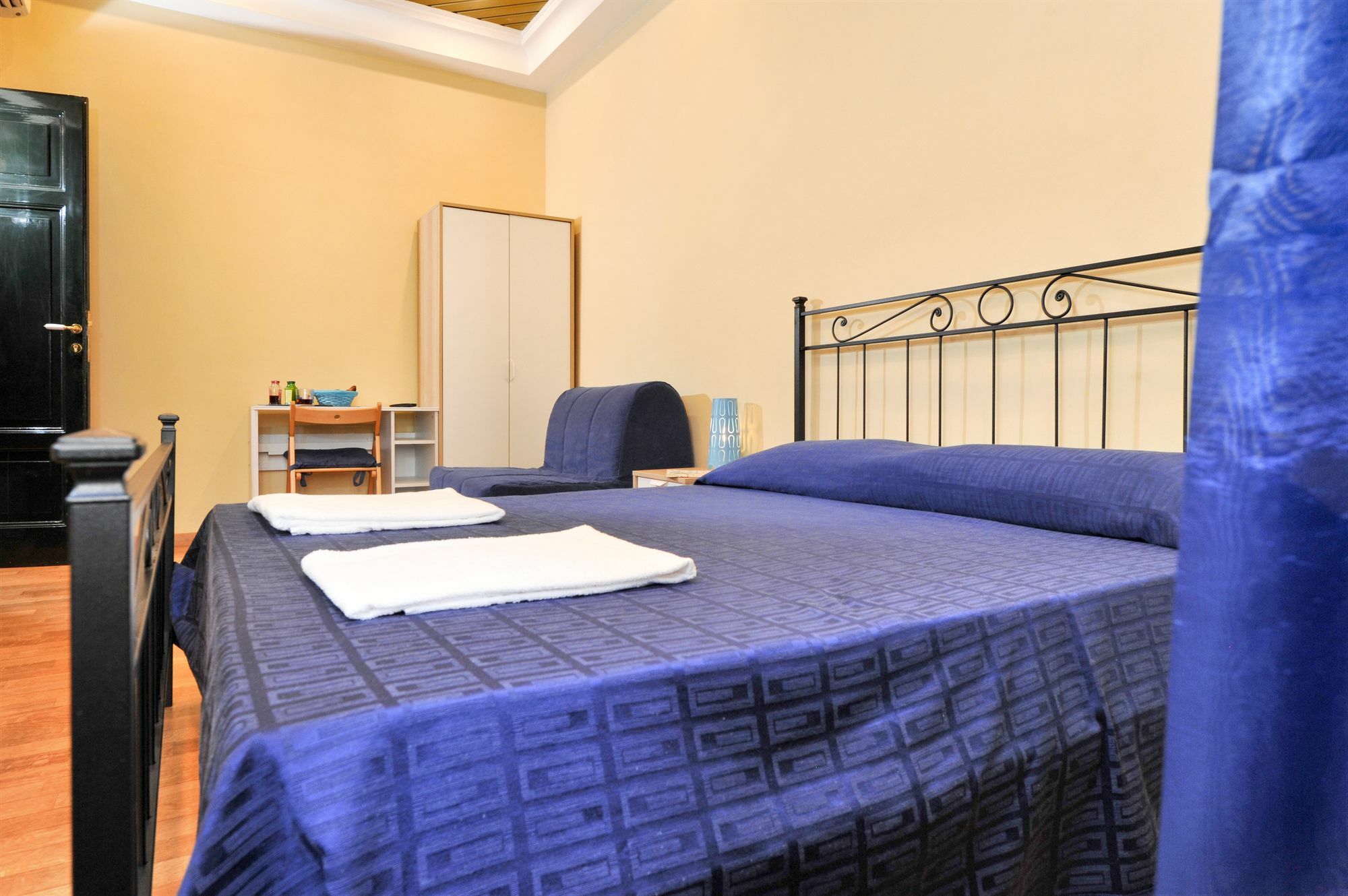 Trinity Guest House Roma Ngoại thất bức ảnh